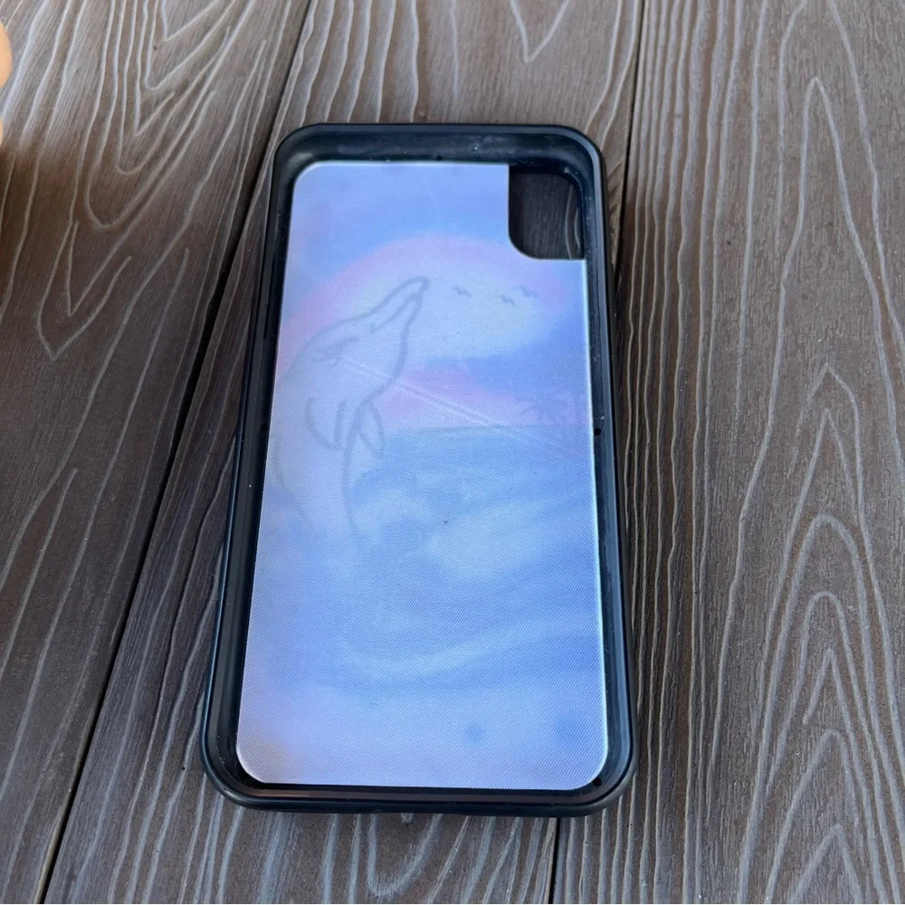 Wildflower Maui Airbrush dolphin 🐬 iPhone XR case!
